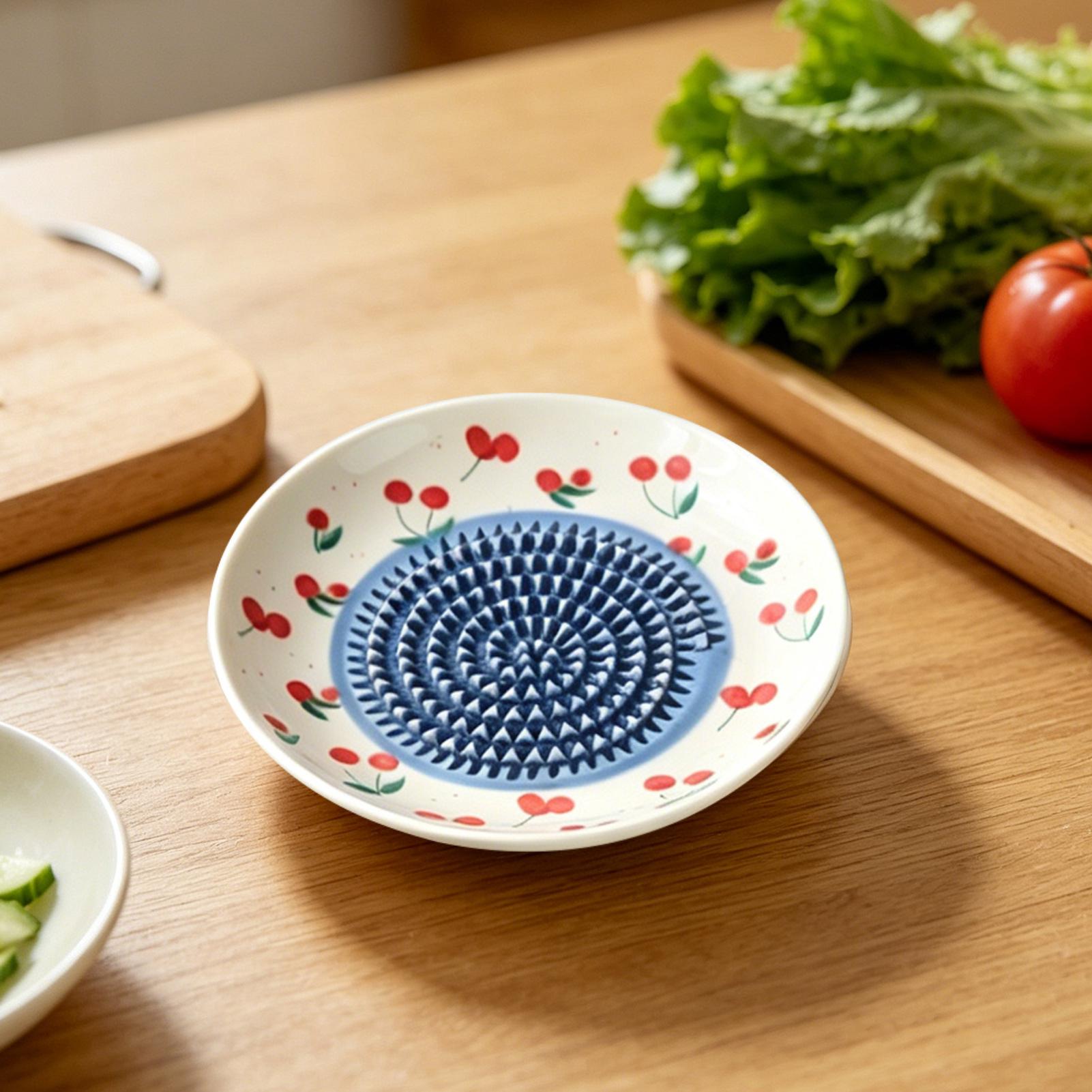 Kitchen Gadgets For Women - シンプルなセラミック製生姜おろし器、手動グラインダー、ニンニク潰し器、携帯用磁器製ニンジン生姜粉砕器、キッチンガジェット